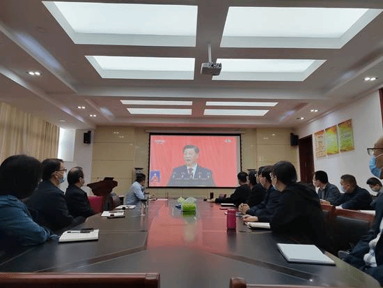 河南城建学院二级学院收听收看二十大开幕式二级学院分会场